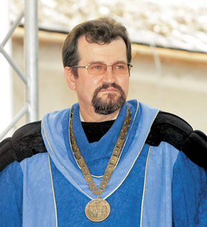 Goenczi 